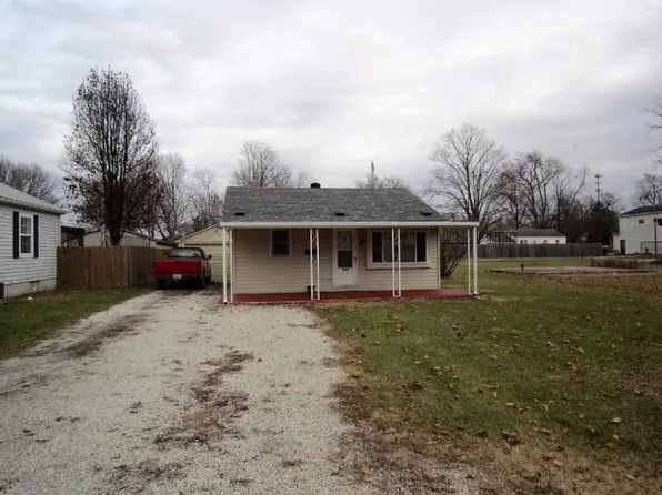 1429 Lincoln St, Tilton, IL 61832