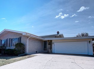 7707 Davis St, Morton Grove, IL 60053