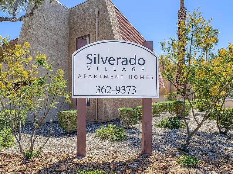 Silverado — Photo 42