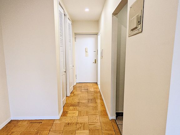 4th image of 555 E 78th St APT 5J