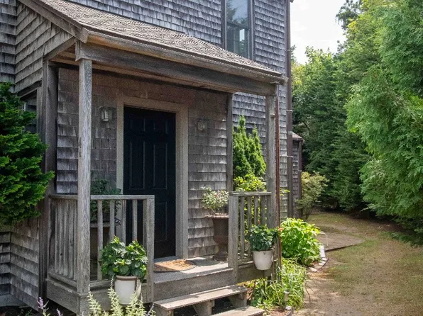 4B Youngs Way #B, Nantucket, MA 02554