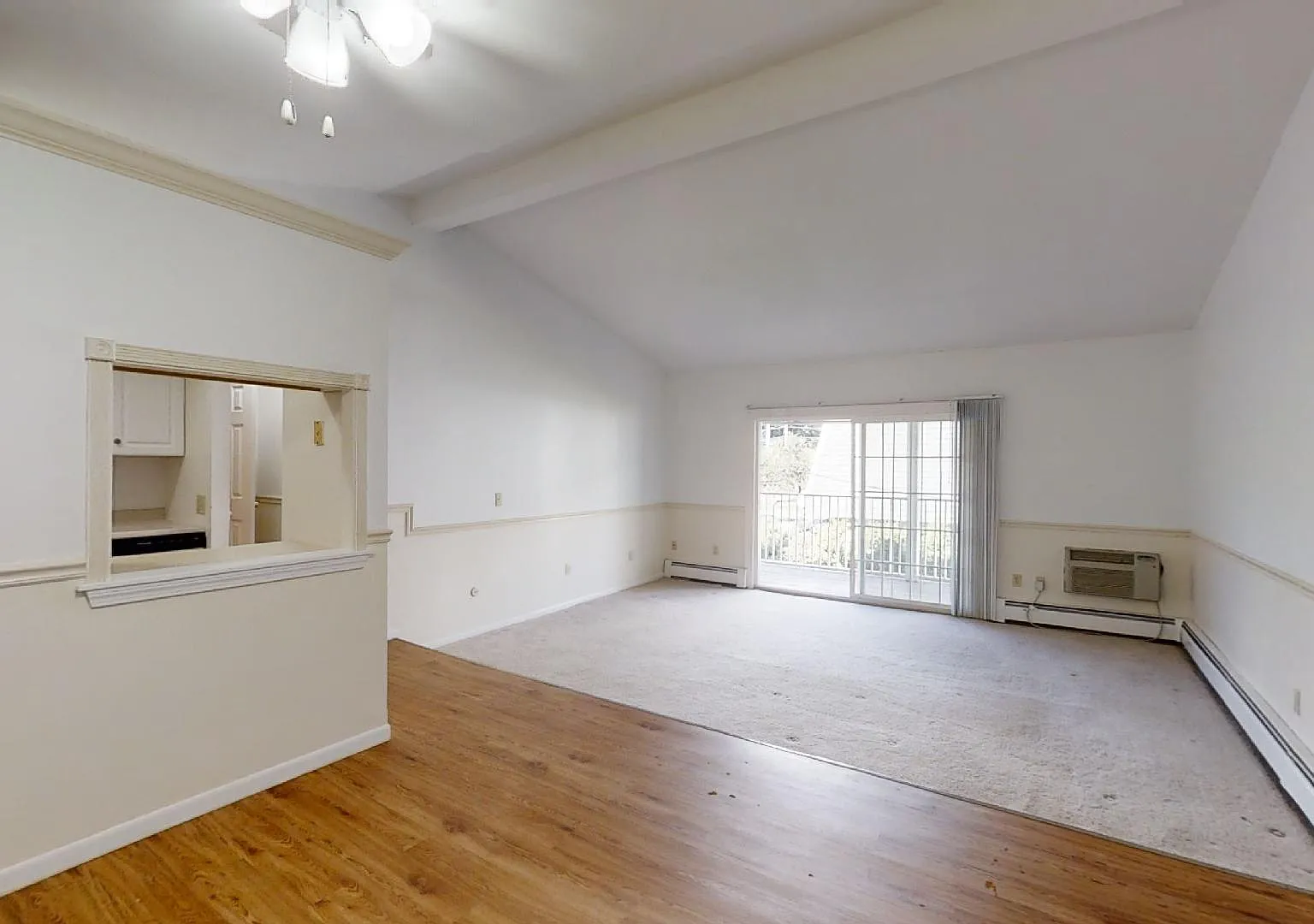 International Apartments RI — Photo 1