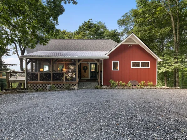 544 Unakite Ln, Mars Hill, NC 28754