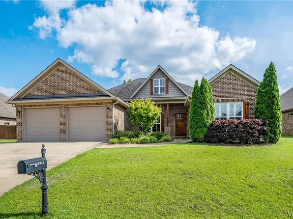 11943 Glen Ridge Blvd, Moundville, AL 35474