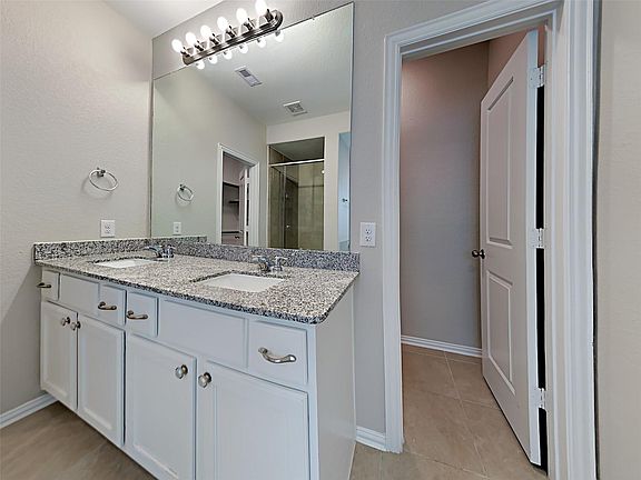 2nd image of 29871 Woodsons Edge Way