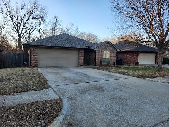2nd image of 3004 Woodcrest Creek Dr