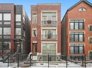 875 N Hermitage Ave #2, Chicago, IL 60622