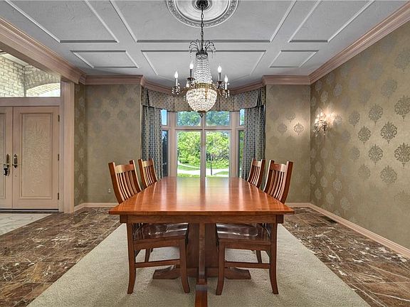3rd image of 2315 Pebblebrook