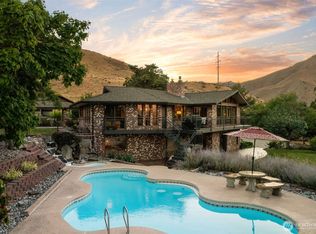 1701 Skyline Drive, Wenatchee, WA 98801