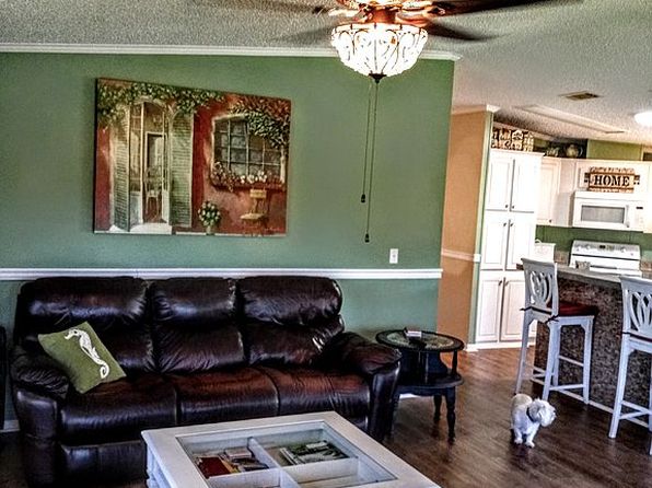 4476 SE Basswood Ter