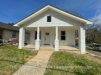 4705 Surrey Ave NW photo 1