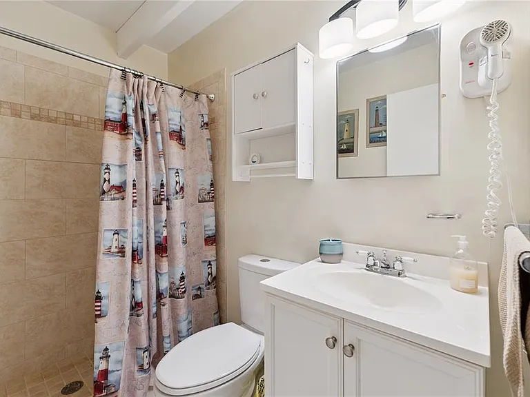 3821 Club Cir — Photo 13