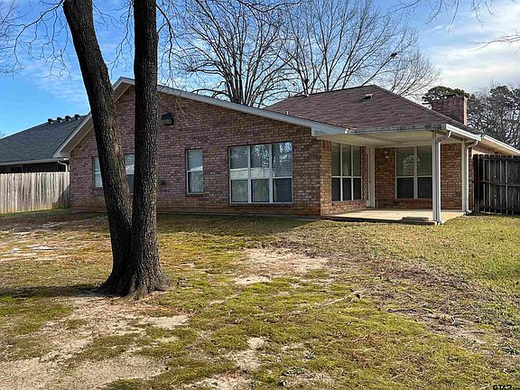 3rd image of 1107 Casandra Dr