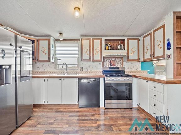 5th image of 516 N Acoma Dr