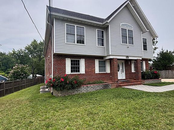 2nd image of 6219 Crestwood Dr