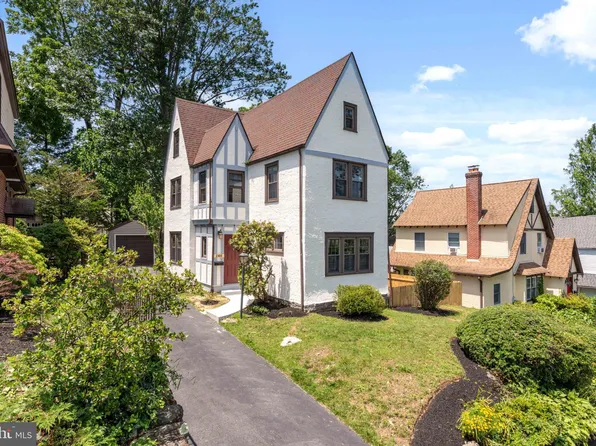 2418 Rosewood Ln, Havertown, PA 19083