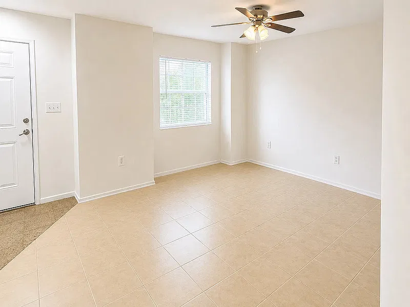 2 bed, 1.0 bath, $1,390 — Photo 4