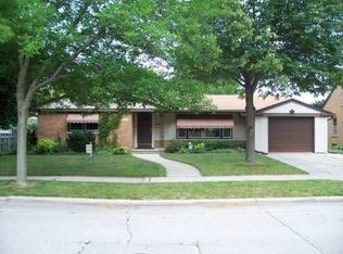 7917 19th Ave, Kenosha, WI 53143