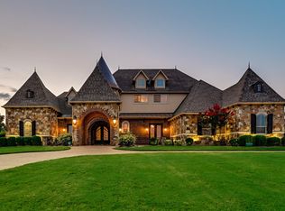 7001 Diamond Oaks Dr, Mansfield, TX 76063
