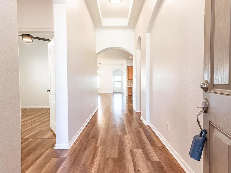 3094 Camden Park Ln — Photo 5