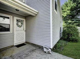 12 Poe Ct, Freehold, NJ 07728