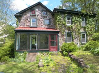 9215 Old Easton Rd, Kintnersville, PA 18930