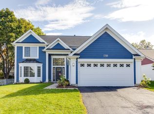1760 Coach Dr, Naperville, IL 60565