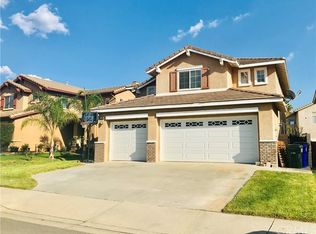 5583 Hunt Club Dr, Fontana, CA 92336