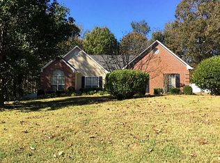 35 Garden Cv, Stockbridge, GA 30281