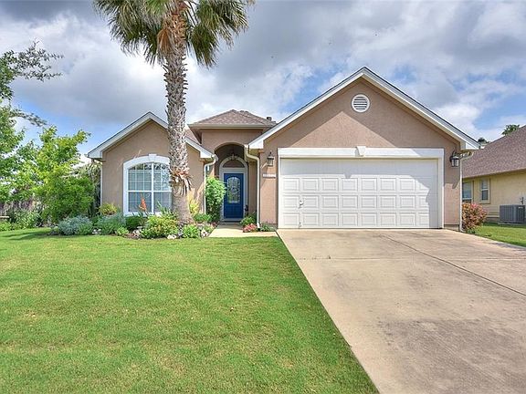 4th image of 30603 Saint Andrews Dr