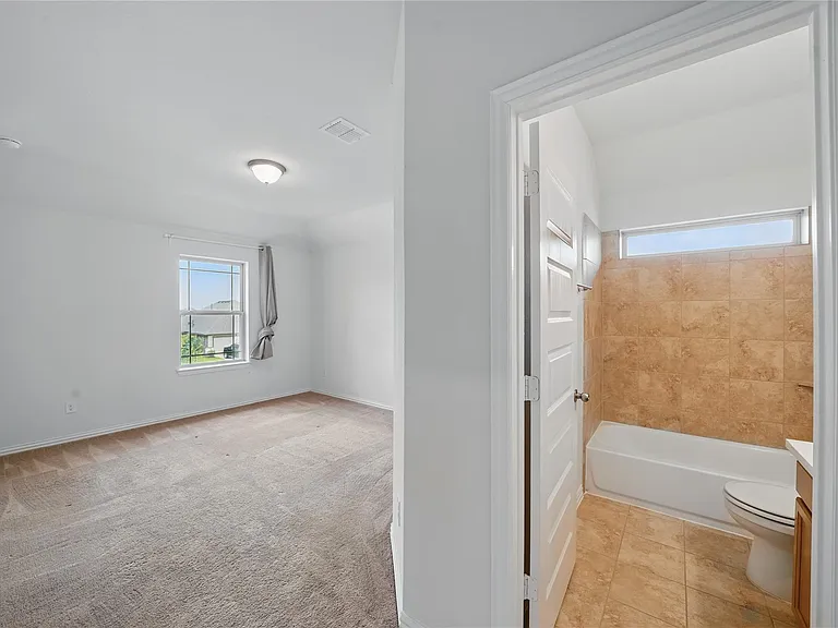 3902 Palmer Meadow Ct — Photo 28