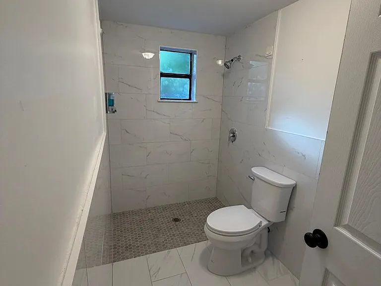 1220 East 142nd Avenue — Photo 7
