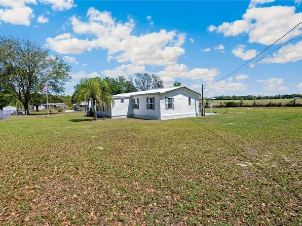 9536 Starline Dr, Dade City, FL 33525