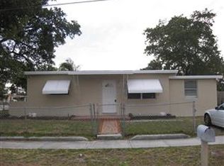 3900 SW 36th St, West Park, FL 33023