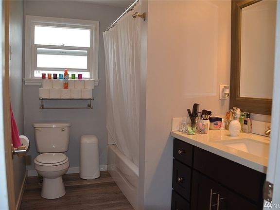 Upper unit bath