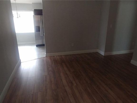 5th image of 2225 Kingsland Ave