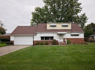 7491 Zona Ln, Parma, OH 44130
