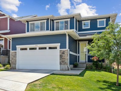 326 Bella Vida Dr, North Salt Lake, UT, 84054