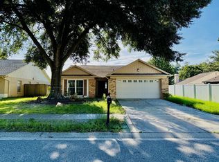 1524 Cobbler Dr, Lutz, FL 33559