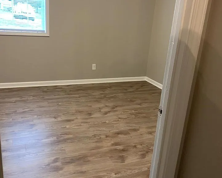 135 Meadowlark Dr — Photo 4
