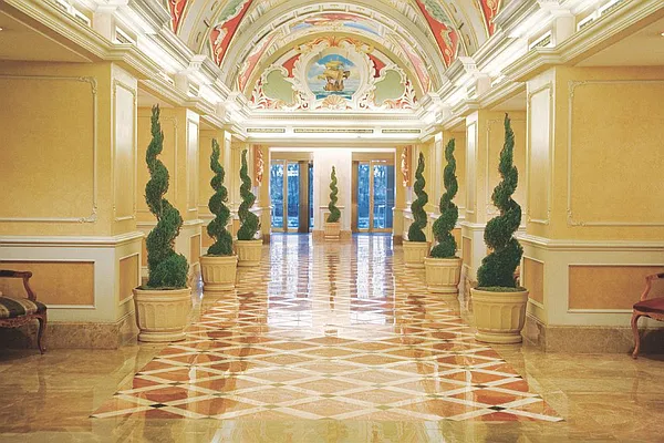 Rented by The Moinian Group | media 22