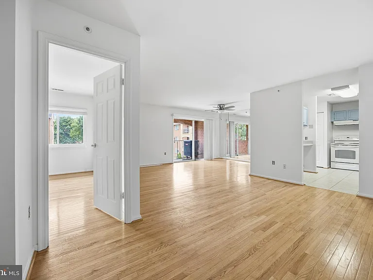 3800 Meghan Dr #3C — Photo 6