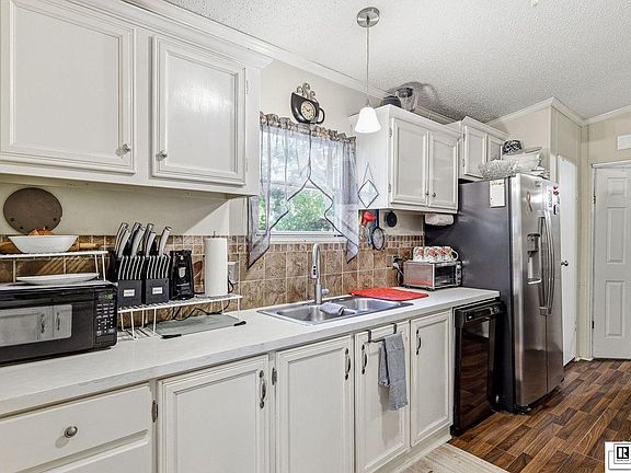 5th image of 3051 Lapine Rd