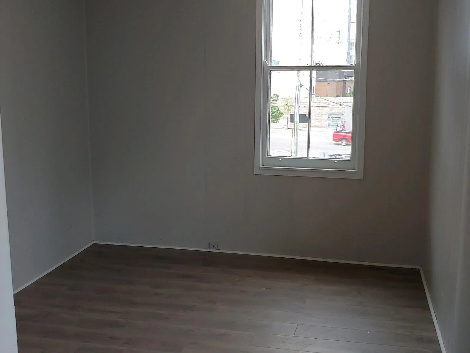4 bed, 1778 sqft, $1,999 — Photo 3