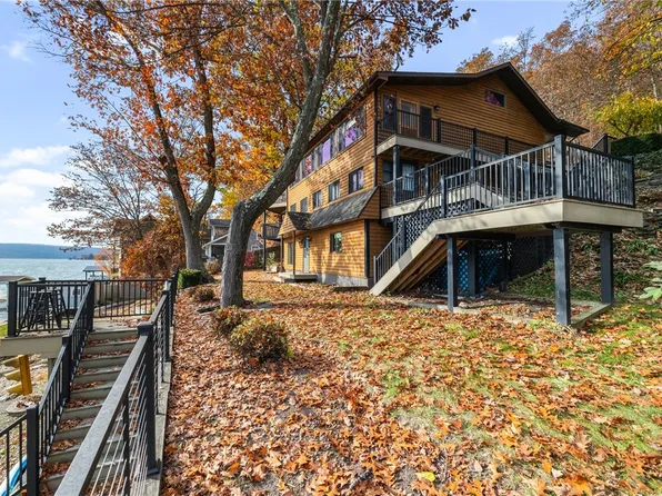 11740 W Lake Rd, Hammondsport, NY 14840