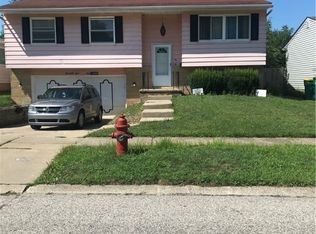 14369 Rochelle Dr, Maple Heights, OH 44137