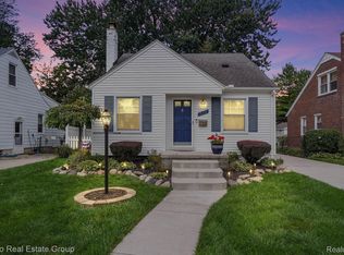 715 N Blair Ave, Royal Oak, MI