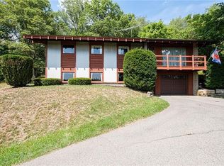 1223 Mars Evans City Rd, Mars, PA 16046