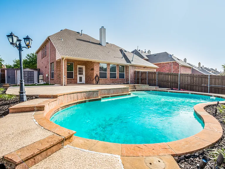 14575 Daneway Dr — Photo 36