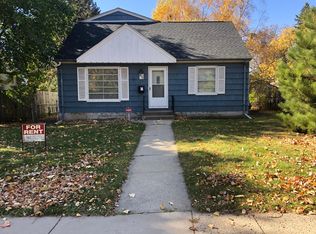 837 24th Ave SE, Minneapolis, MN 55414